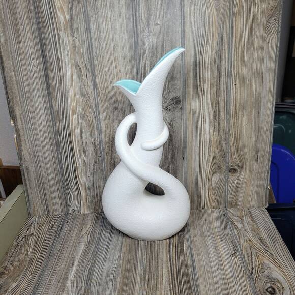 Mid Century Modern Royal Haeger Pottery Lava Cobra Vase 483, White & Green - Picture 1 of 9